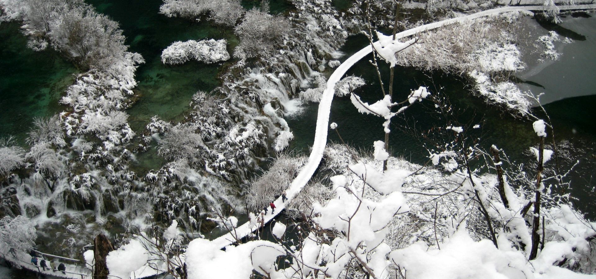 Frozen Plitvice Lakes